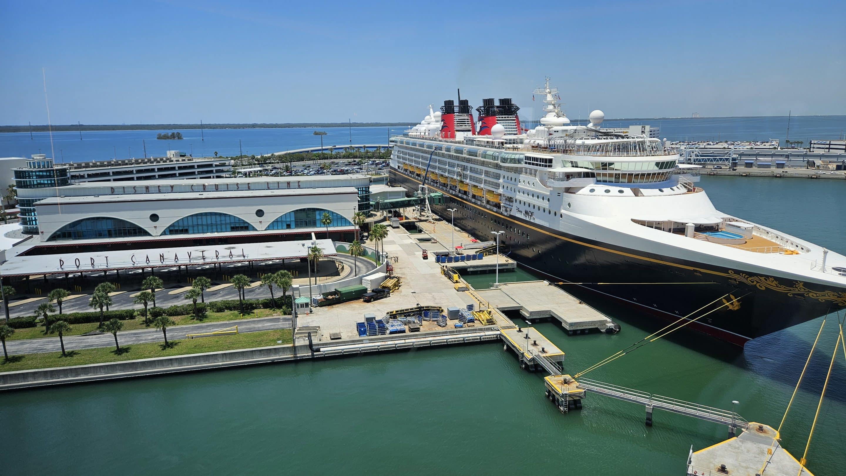 <br />
travel agent for disney cruise